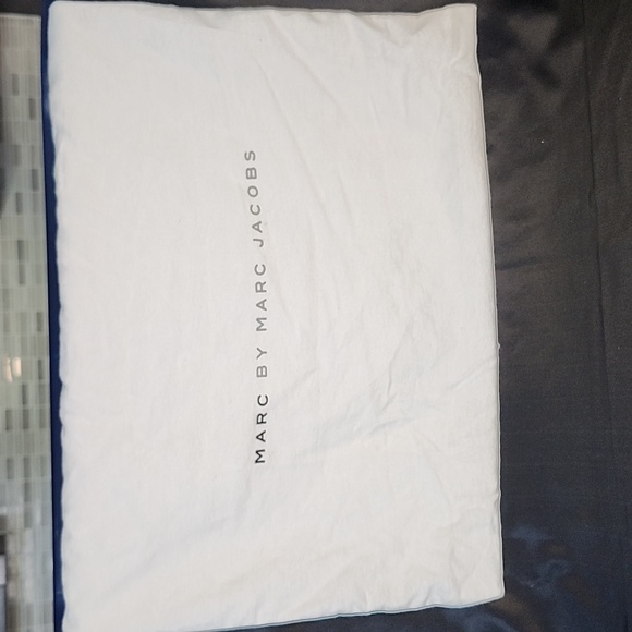 Marc by Marc Jacob's Handbag - Picture 6 of 8